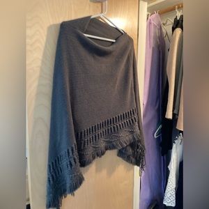 Women’s Grey Pancho